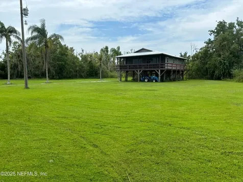 6001 Bird Island Drive Lady Lake FL 32159