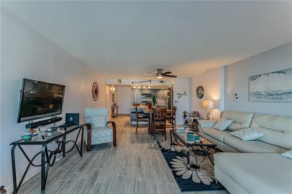 800 S Gulfview Boulevard Clearwater FL 33767
