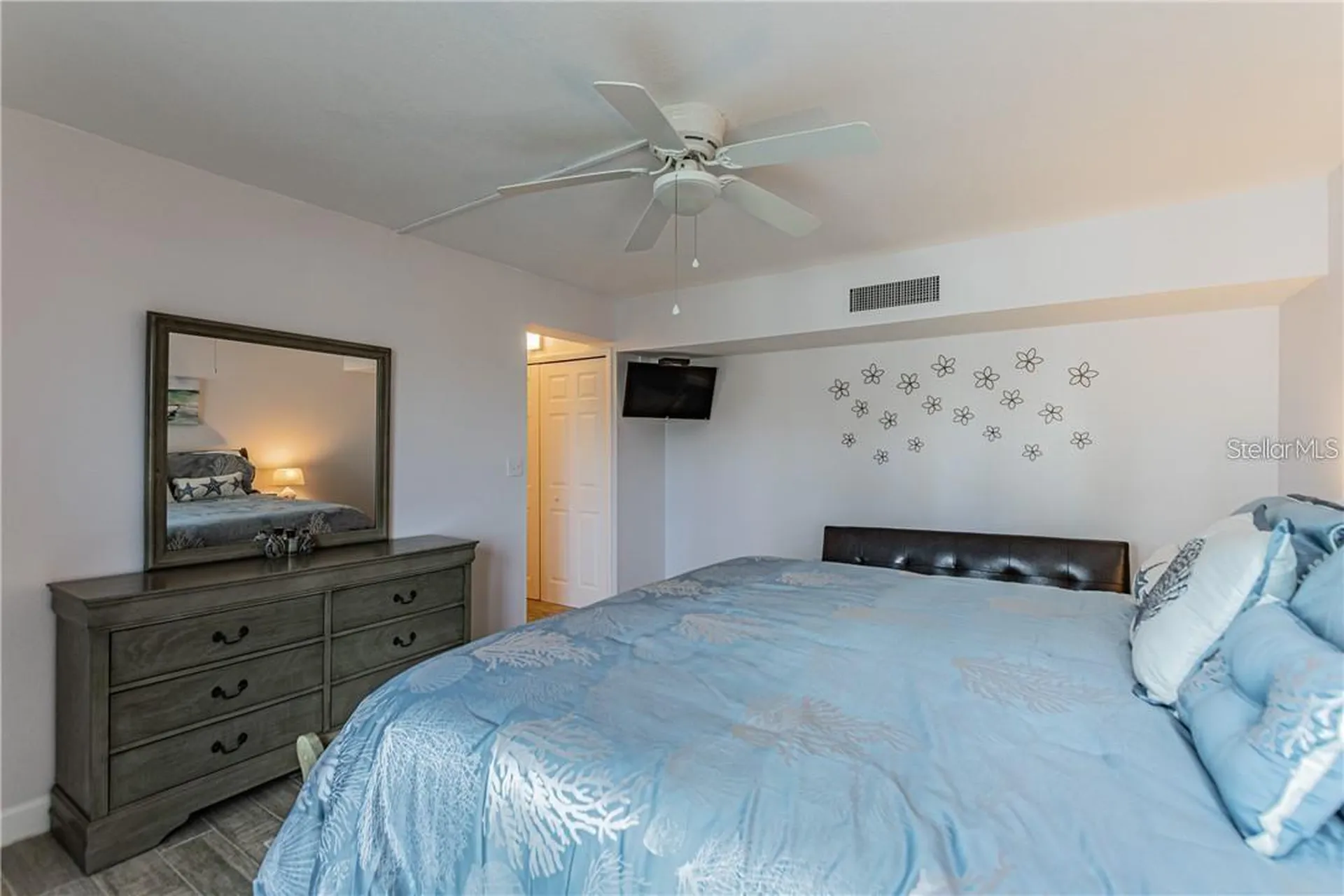 800 S Gulfview Boulevard Clearwater FL 33767