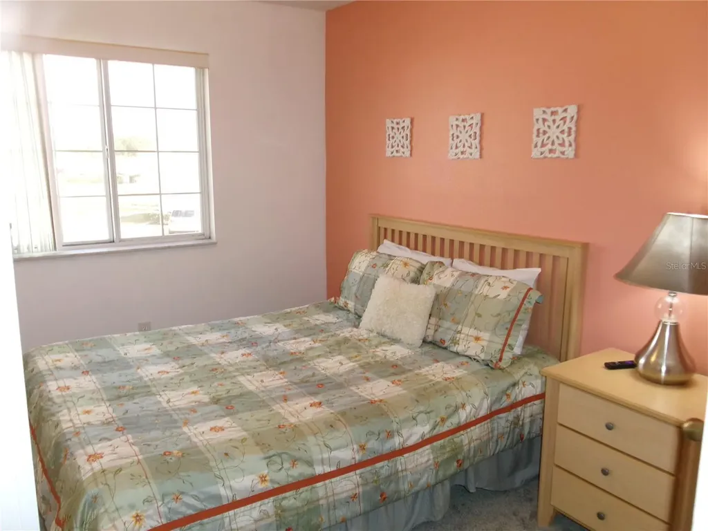 1285 S South Beach Circle Kissimmee FL 34746