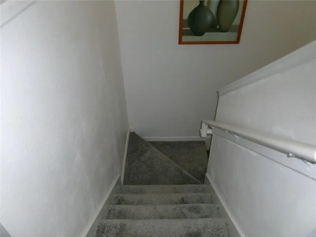 1285 S South Beach Circle Kissimmee FL 34746