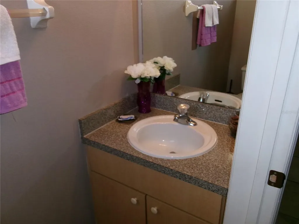 1285 S South Beach Circle Kissimmee FL 34746