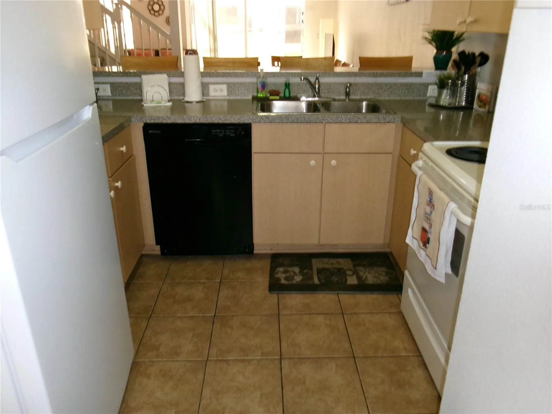 1285 S South Beach Circle Kissimmee FL 34746