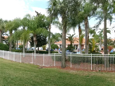 1285 S South Beach Circle Kissimmee FL 34746