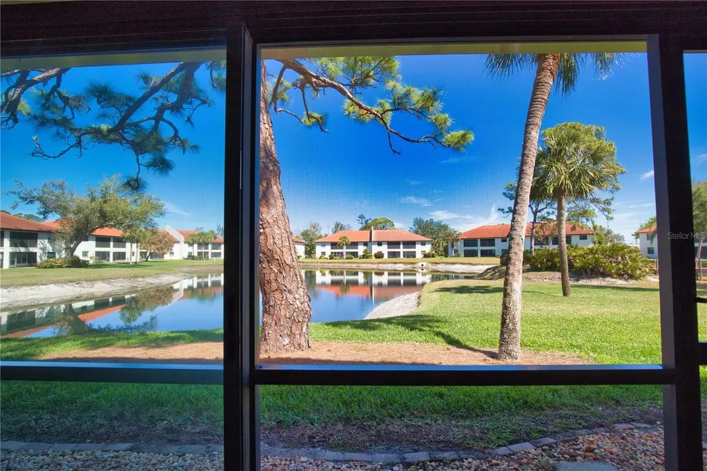 405 Pine Hollow Circle Englewood FL 34223