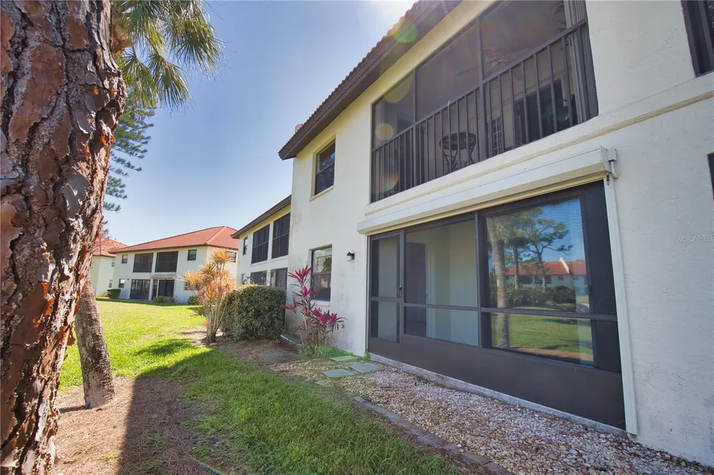 405 Pine Hollow Circle Englewood FL 34223