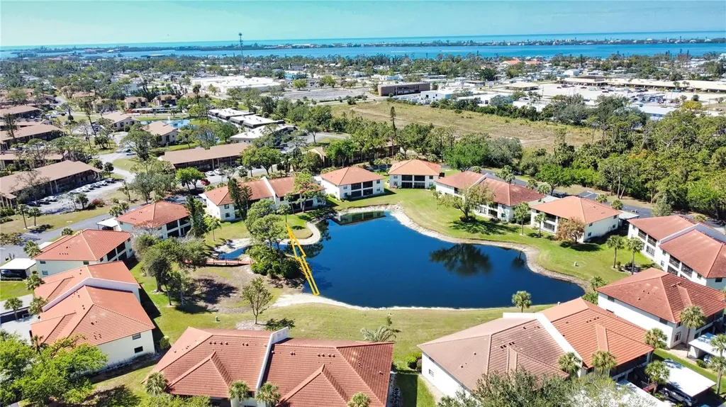 405 Pine Hollow Circle Englewood FL 34223