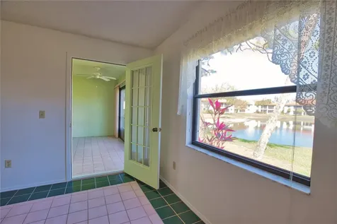 405 Pine Hollow Circle Englewood FL 34223