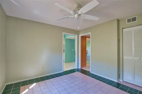 405 Pine Hollow Circle Englewood FL 34223