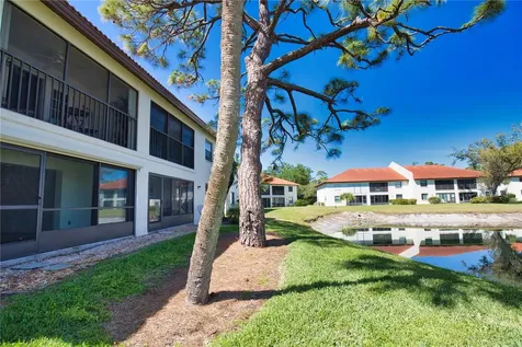 405 Pine Hollow Circle Englewood FL 34223