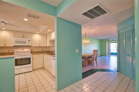 405 Pine Hollow Circle Englewood FL 34223