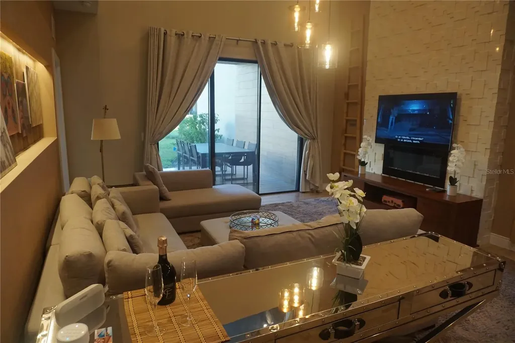 7465 Bleecker Lane Kissimmee FL 34747