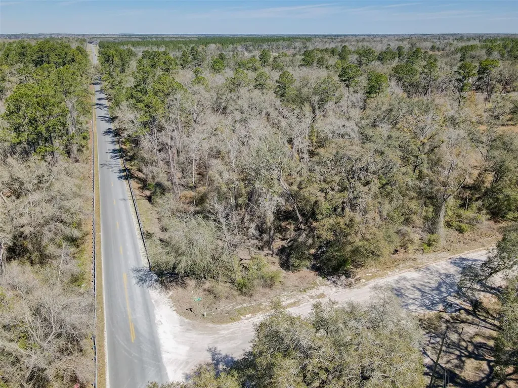 3949 184th Street Wellborn FL 32094