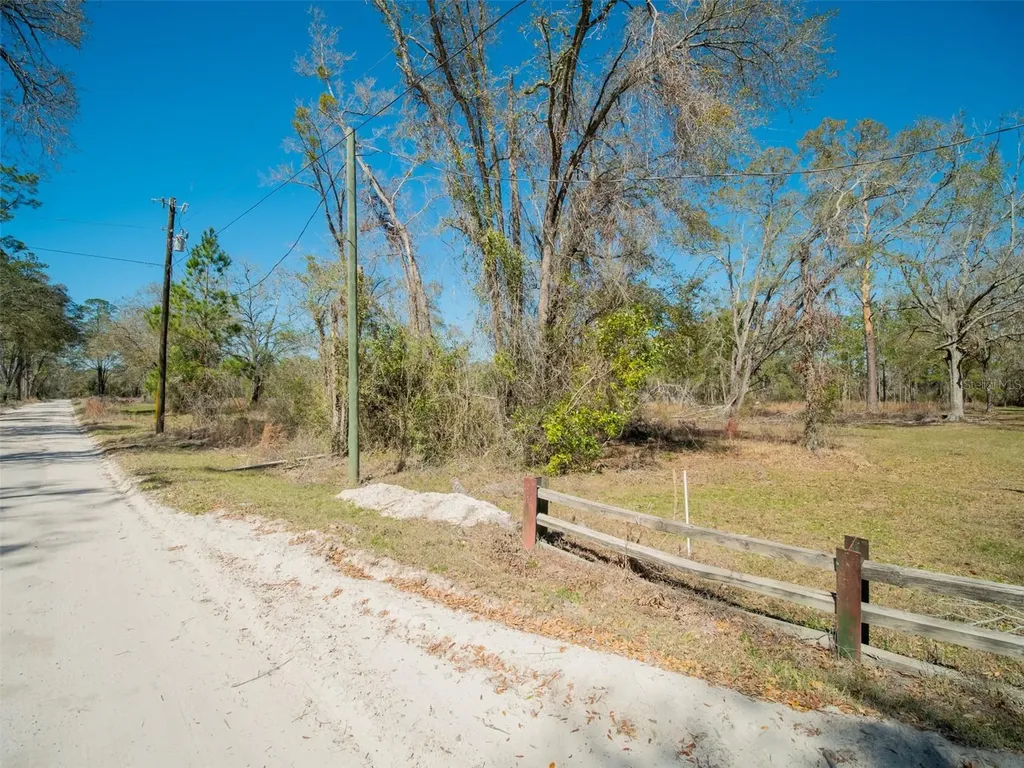 3949 184th Street Wellborn FL 32094