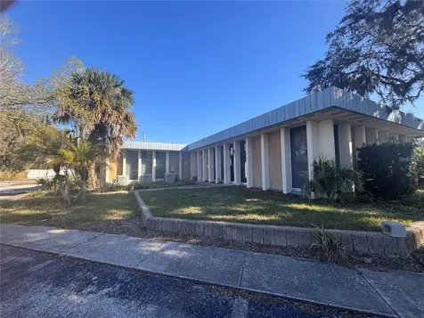 618 N Main Street Kissimmee FL 34744