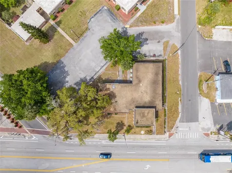 618 N Main Street Kissimmee FL 34744