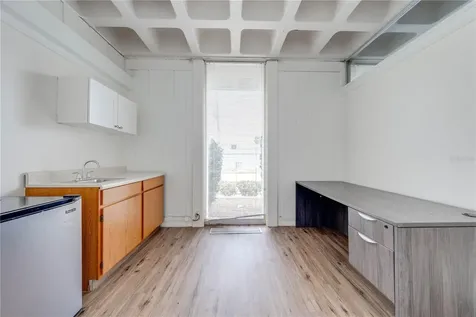 618 N Main Street Kissimmee FL 34744