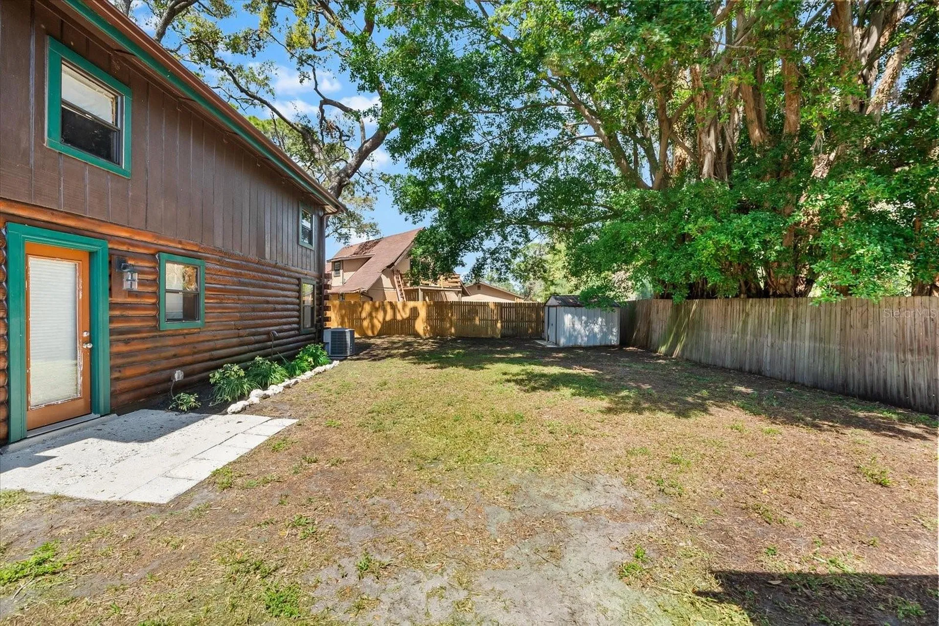 6811 6th Street W Bradenton FL 34207
