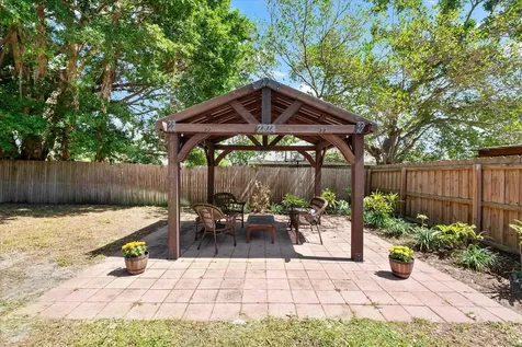 6811 6th Street W Bradenton FL 34207