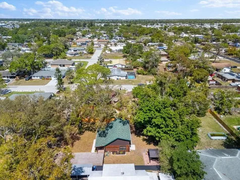 6811 6th Street W Bradenton FL 34207