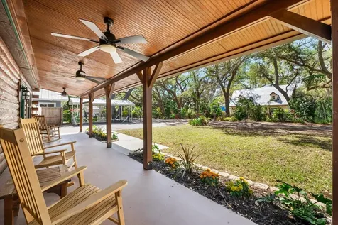 6811 6th Street W Bradenton FL 34207