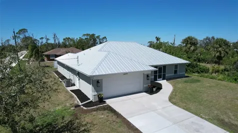 7499 Clearwater Street Englewood FL 34224