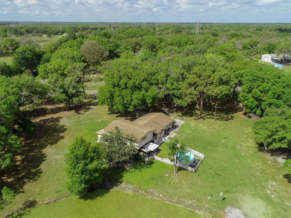 4902 Five Acre Road Plant City FL 33565