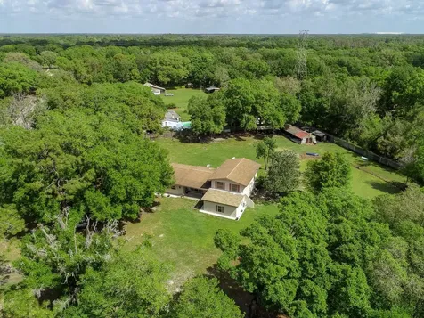 4902 Five Acre Road Plant City FL 33565