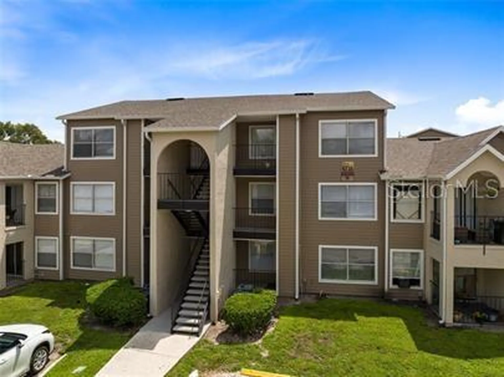 4736 Walden Circle Orlando FL 32811