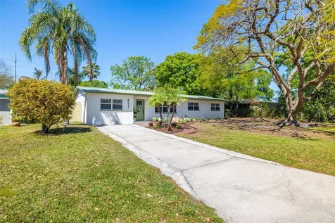 4517 S Hale Avenue Tampa FL 33611