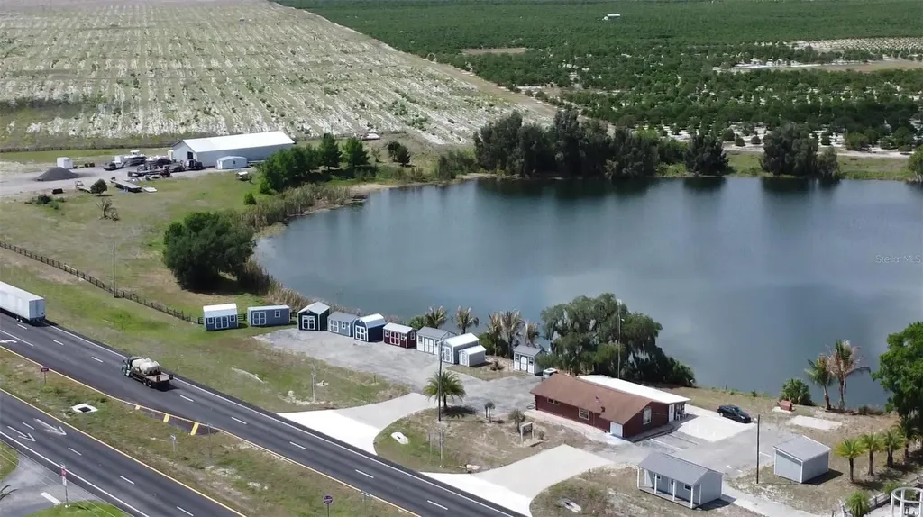 2200 - 2204 Us 27 Highway S Lake Placid FL 33852