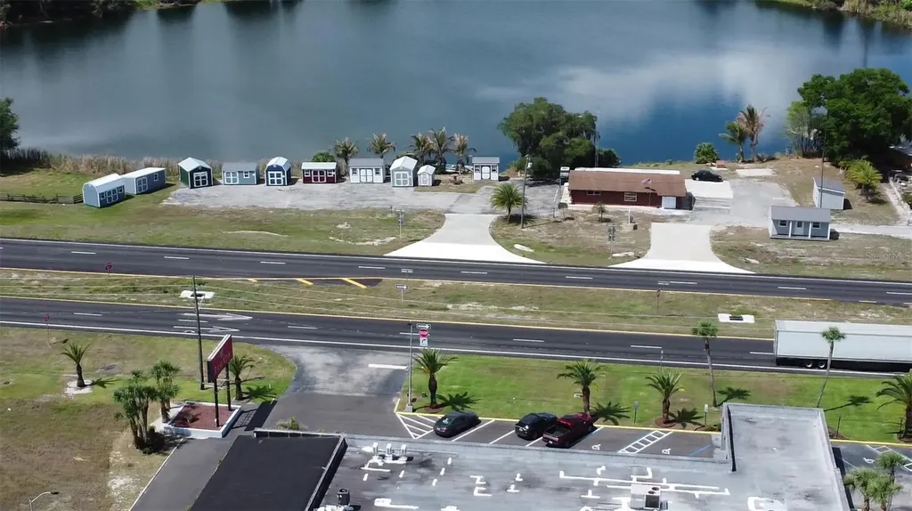 2200 - 2204 Us 27 Highway S Lake Placid FL 33852