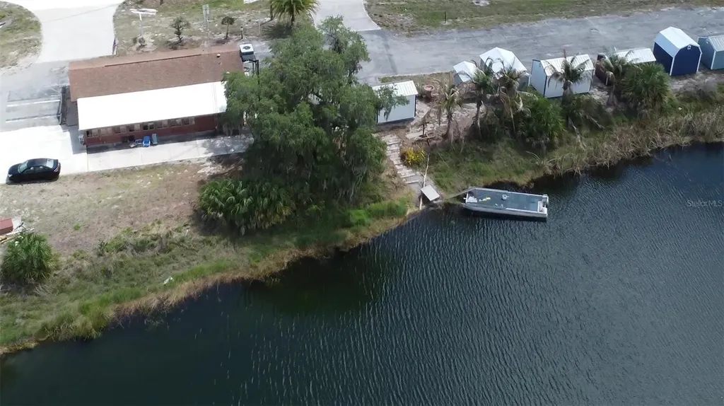 2200 - 2204 Us 27 Highway S Lake Placid FL 33852