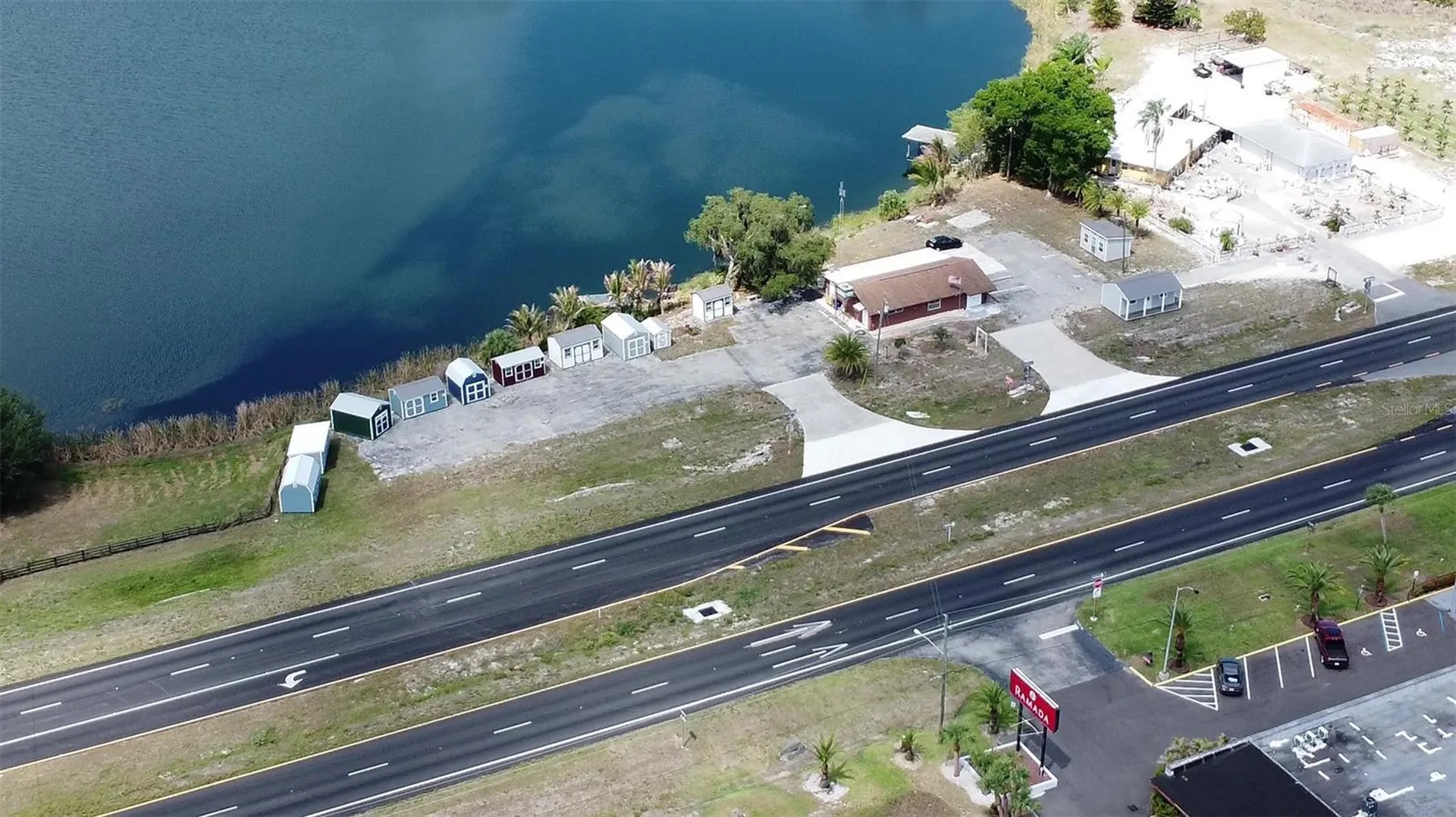 2200 - 2204 Us 27 Highway S Lake Placid FL 33852