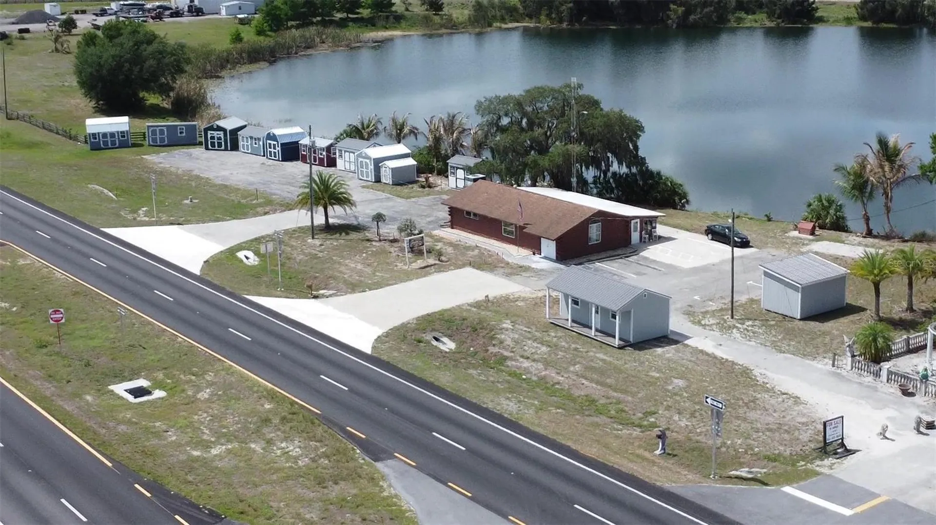 2200 - 2204 Us 27 Highway S Lake Placid FL 33852
