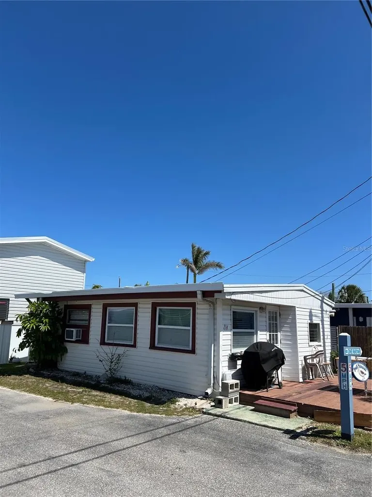 2601 Gulf Drive N Bradenton Beach FL 34217