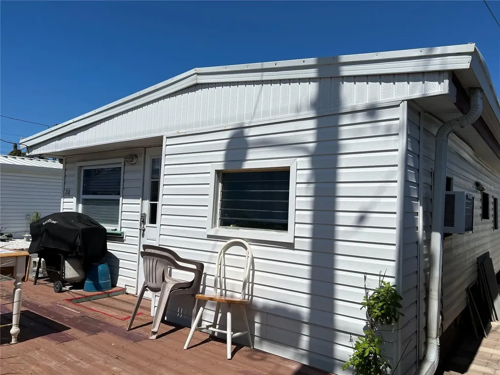 2601 Gulf Drive N Bradenton Beach FL 34217