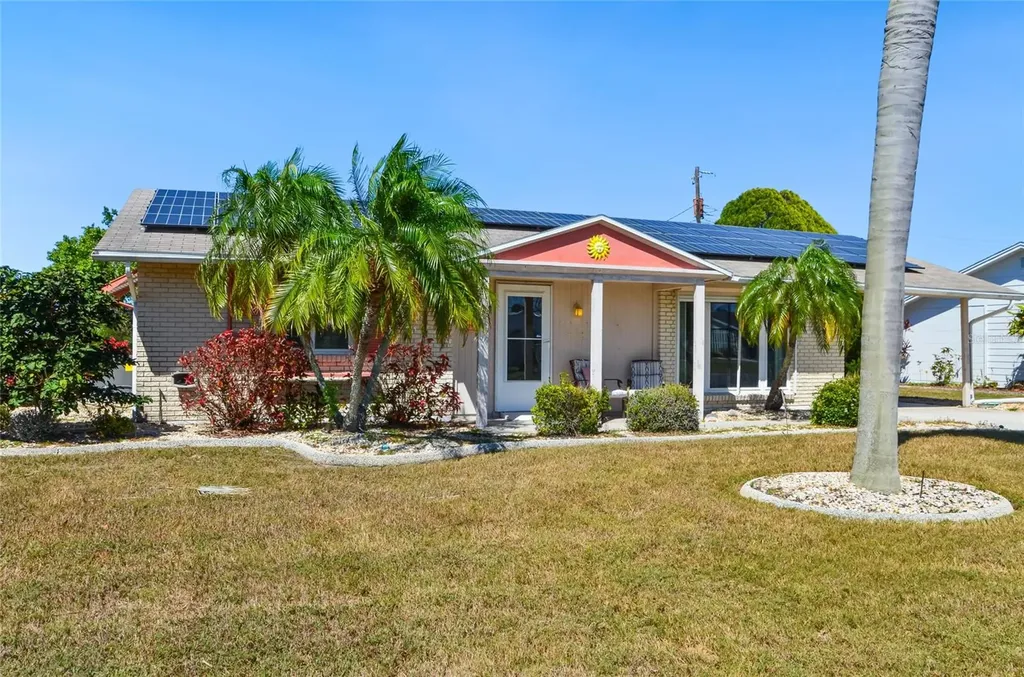 1515 Arrowhead Drive Sun City Center FL 33573