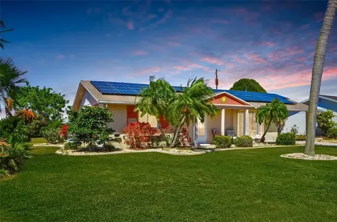 1515 Arrowhead Drive Sun City Center FL 33573