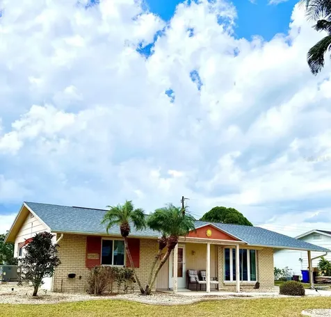 1515 Arrowhead Drive Sun City Center FL 33573