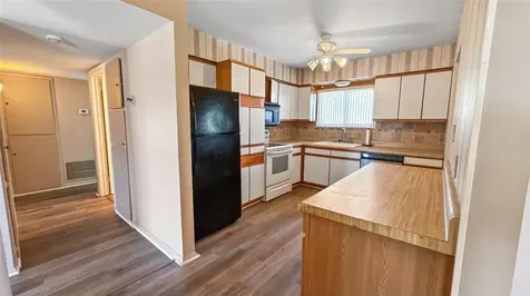1515 Arrowhead Drive Sun City Center FL 33573