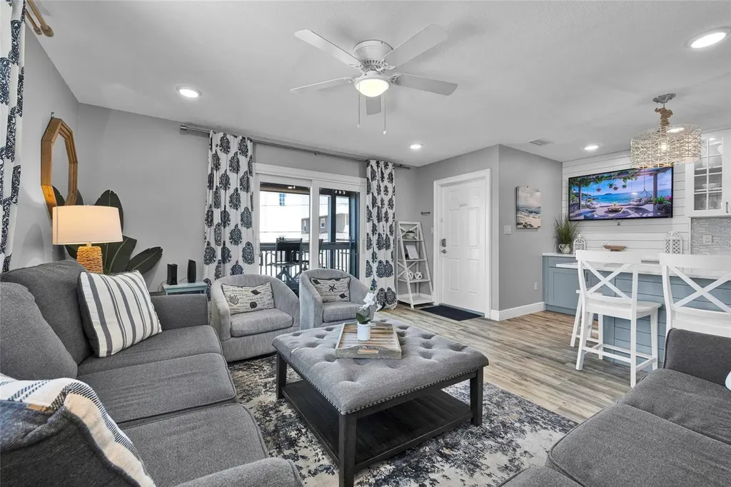 812 Gulf Boulevard Indian Rocks Beach FL 33785