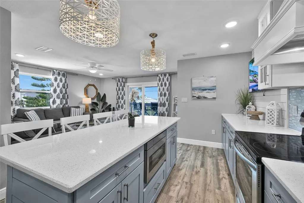 812 Gulf Boulevard Indian Rocks Beach FL 33785