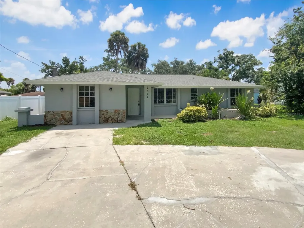 2827 Silk Oak Drive Sarasota FL 34232