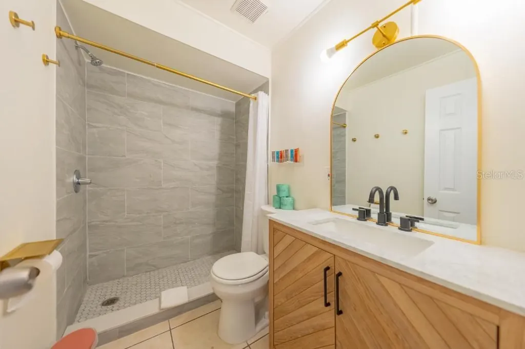 648 Poinsettia Avenue Clearwater Beach FL 33767