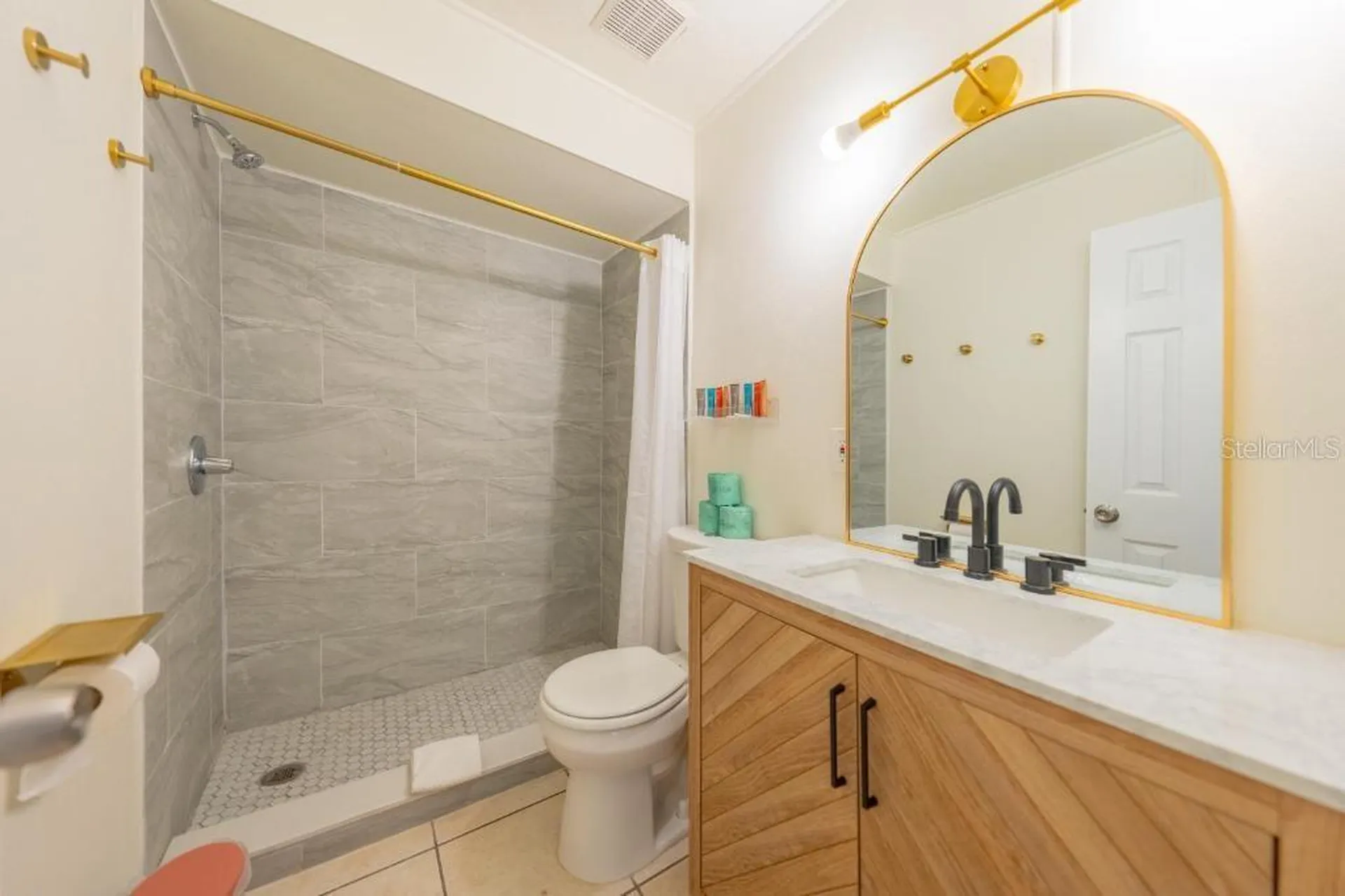 648 Poinsettia Avenue Clearwater Beach FL 33767