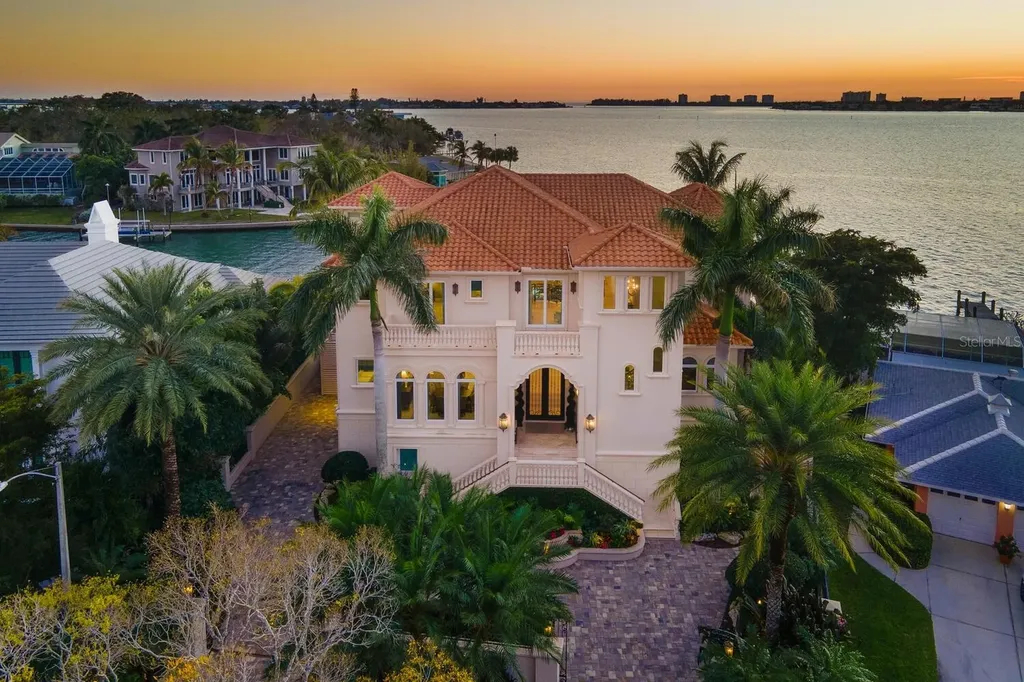 1378 Harbor Drive Sarasota FL 34239