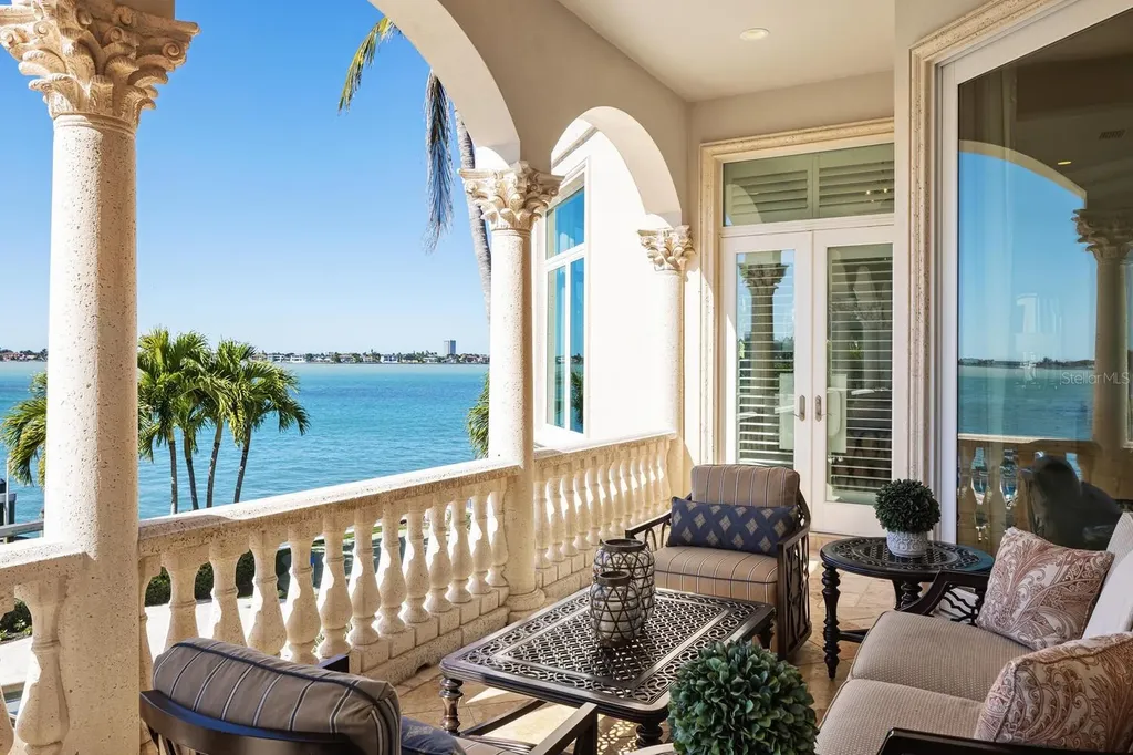1378 Harbor Drive Sarasota FL 34239
