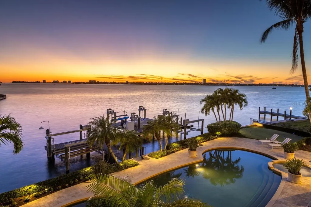 1378 Harbor Drive Sarasota FL 34239