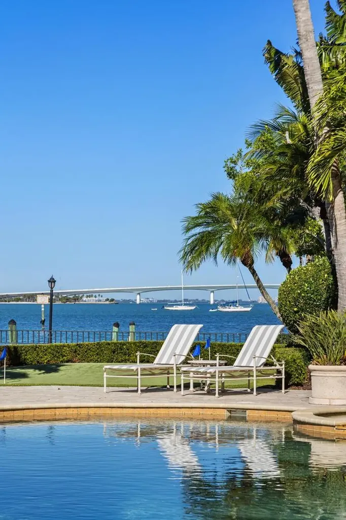 1378 Harbor Drive Sarasota FL 34239
